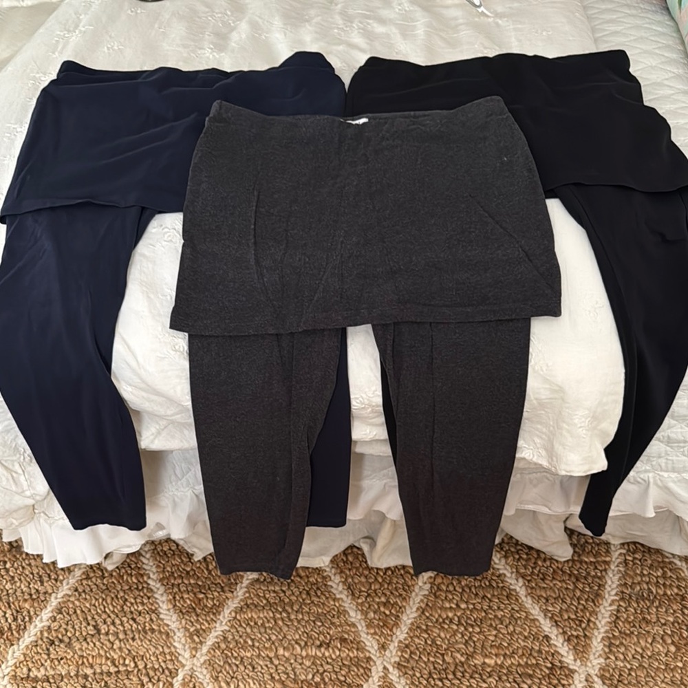 Chic Black and Gray Skirted Leggings Trio